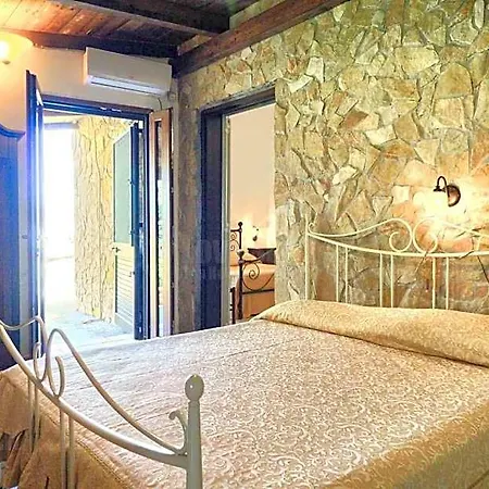 Летний дом Sage Trullo In Pescoluse